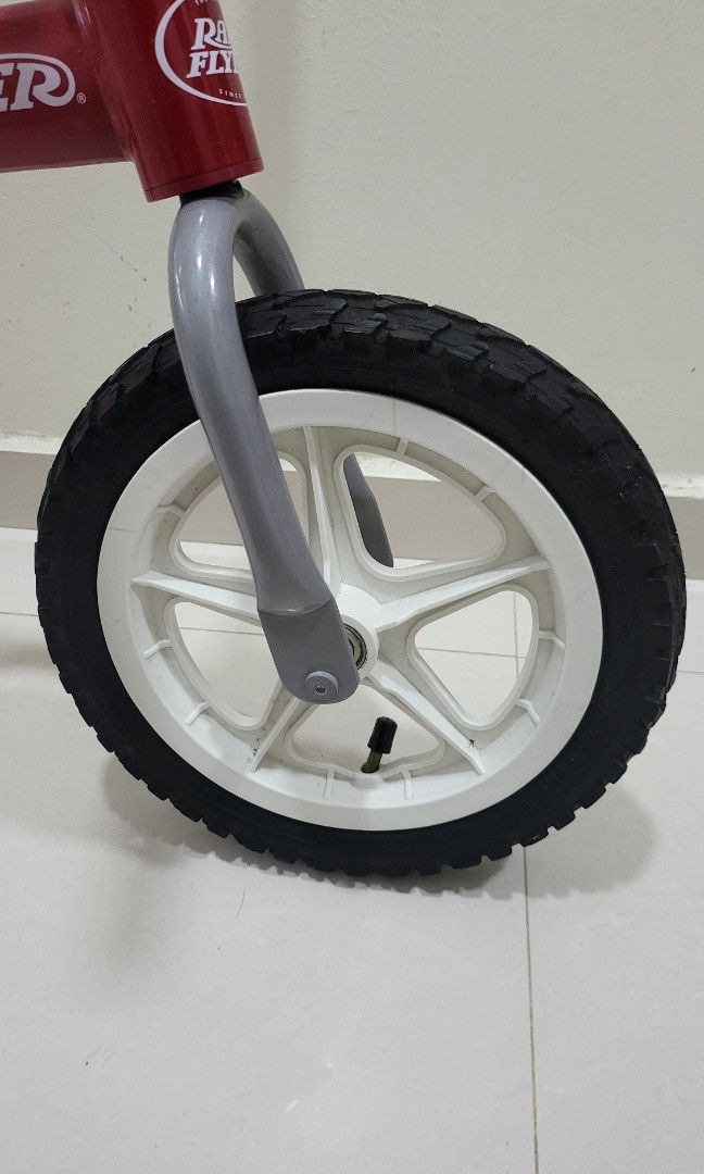 RADIO FLYER Balance Bike, Sports Equipment, Bicycles & Parts, Bicycles