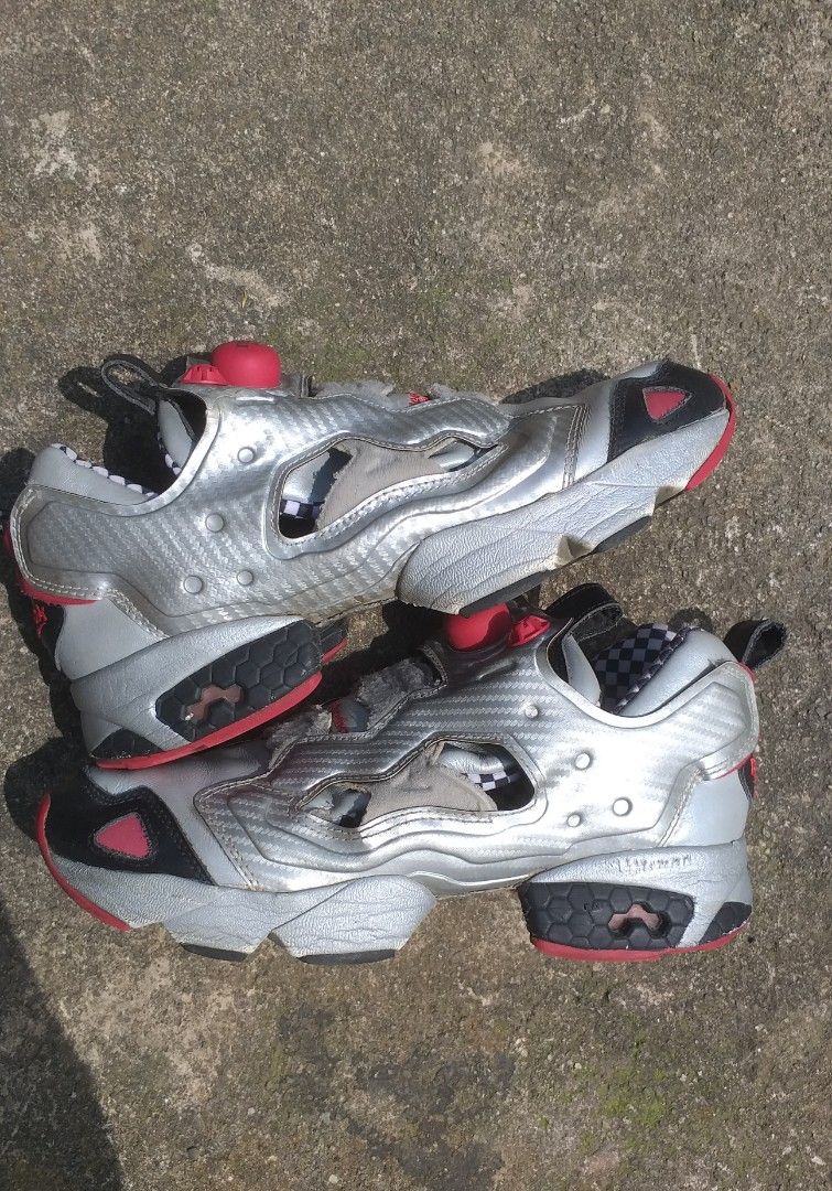 reebok pump fury white