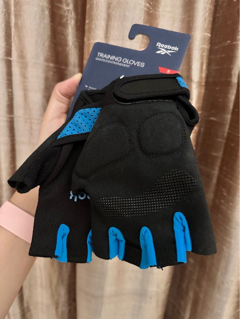 Reebok clearance gym gloves