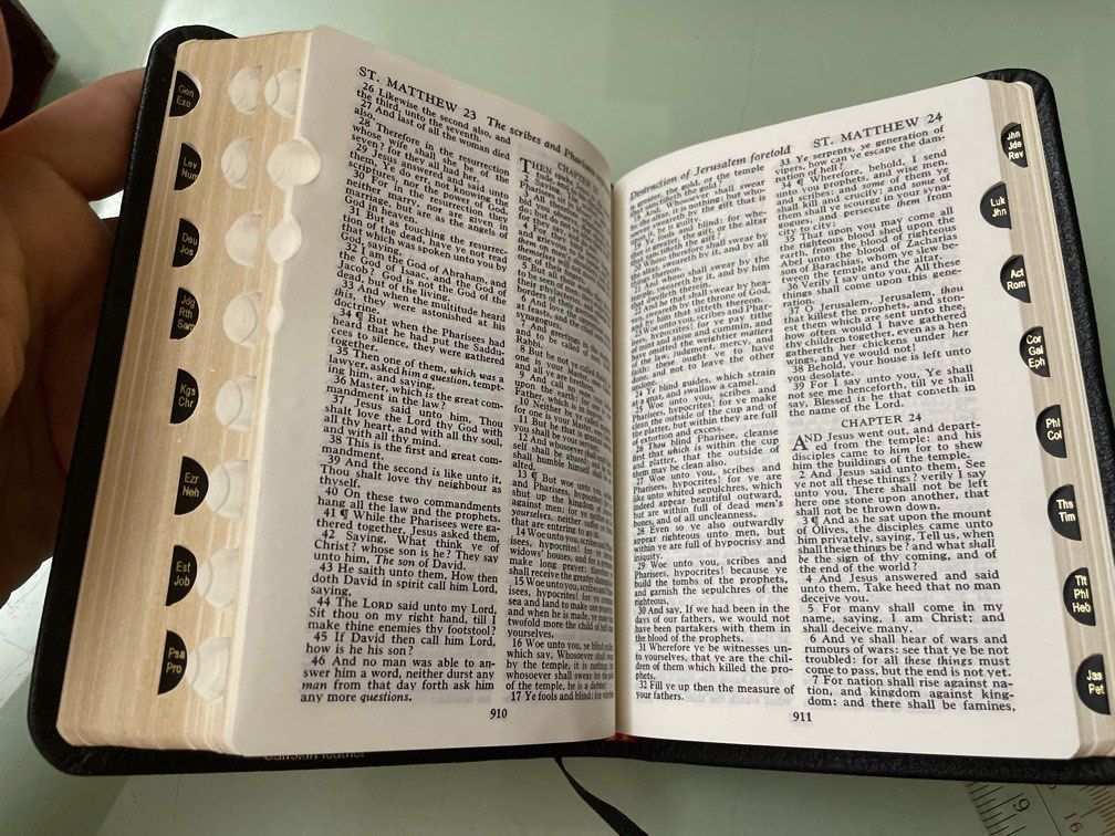 Royal Ruby Text Bible, Authorised King James Version, Calfskin Leather ...