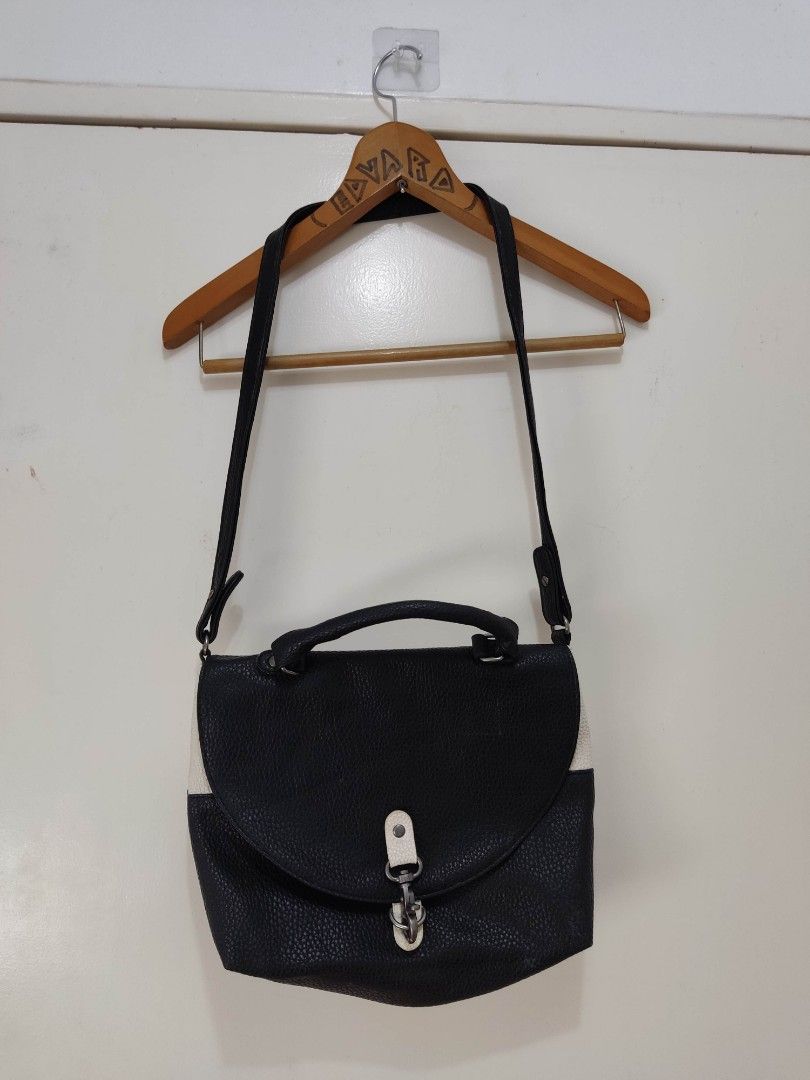 Rvca shoulder sling bag leather type Men s Fashion Bags Sling Bags on Carousell