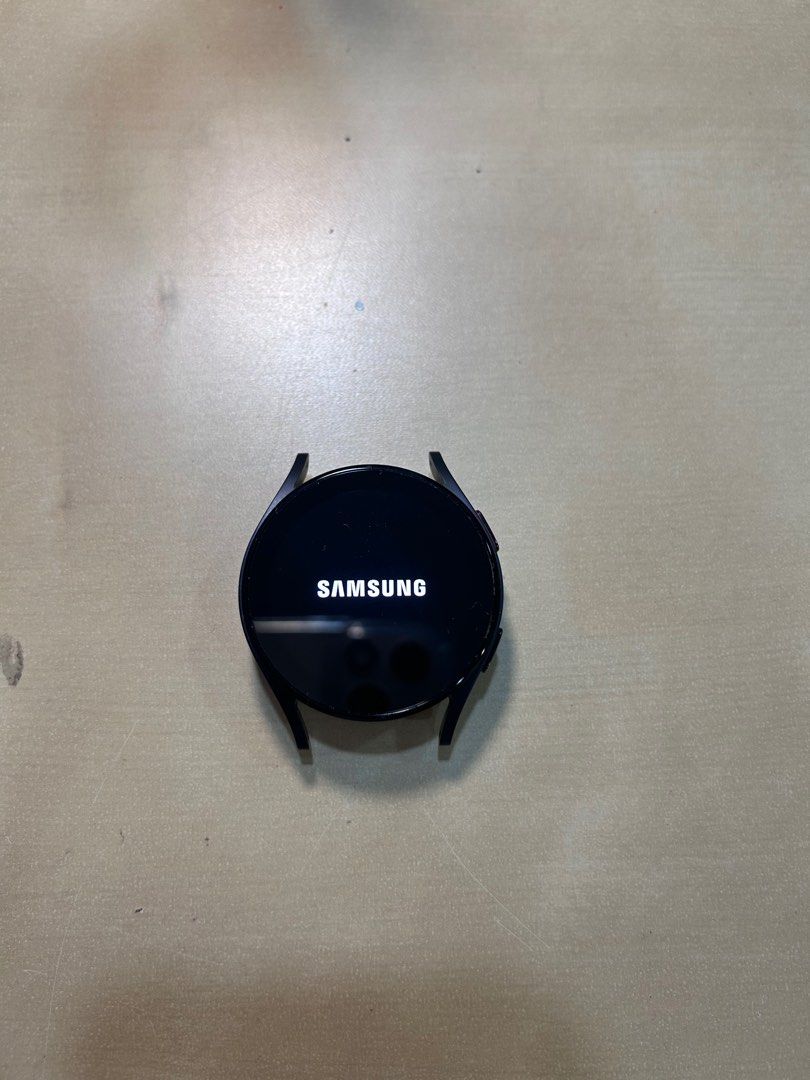Samsung Galaxy Watch 5 40mm Graphite Mobile Phones Gadgets