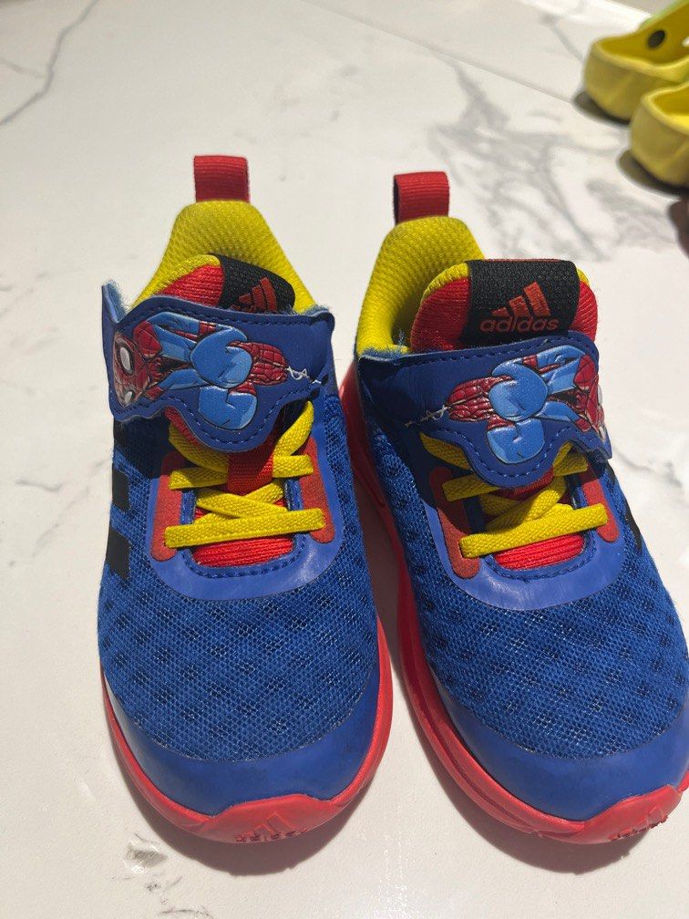 adidas spiderman 24