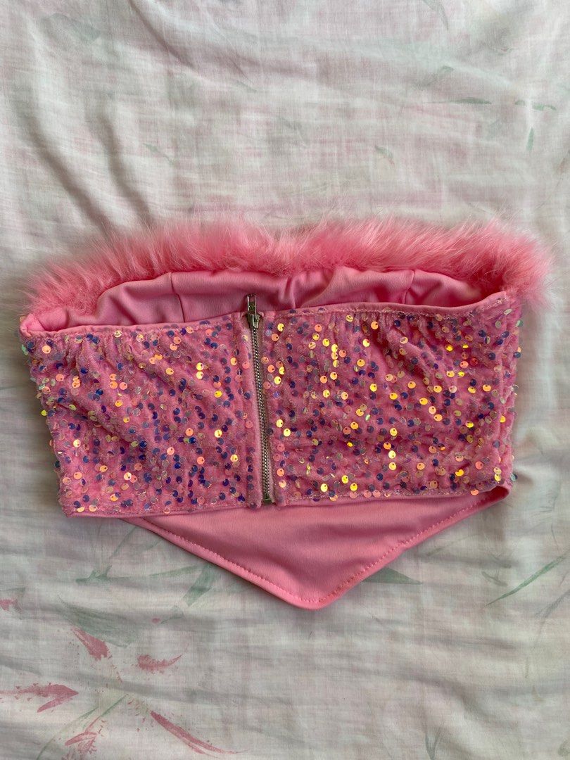 Shein Party Tube Top (Category: Sleeveless) located in San Fernando. Submitted by declutterwithchloe (Listing ID 1247083135, Image 2). Description: Shein Party Tube Top Size: XS Used once Comes with original packaging (shein ziplock) MOP: Gcash MOD: J&T or LBC.