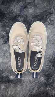 Sperry size 35