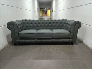 CHESTERFIELD SOFAS Collection item 3
