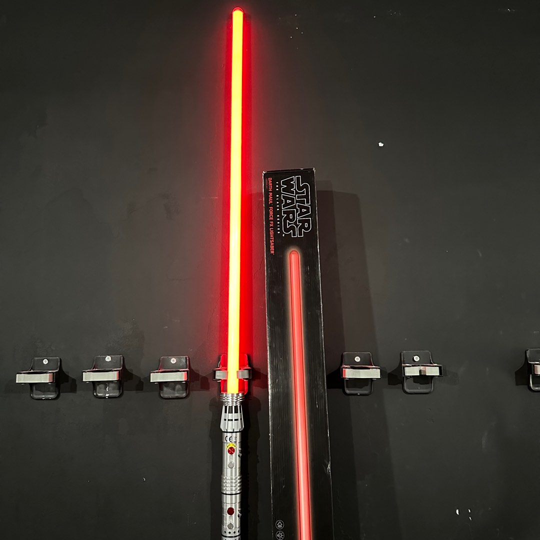 Star Wars Black Series Darth Maul Force Fx Lightsaber Hobbies Toys