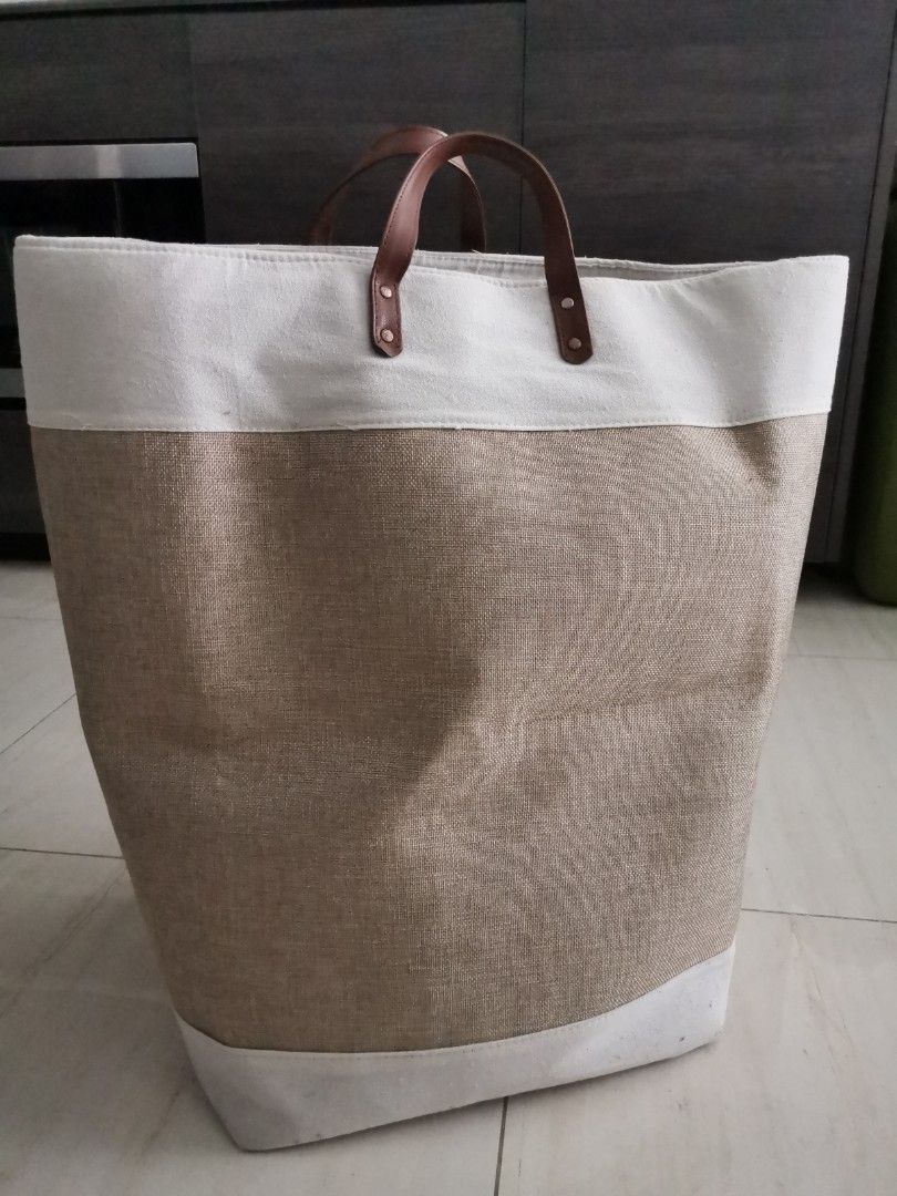 Storage / Laundry Basket64884995973506115