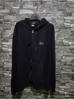 (Category: ) located in . Submitted by luxmkthrift (Listing ID 1247018937, Image 1). Description: .