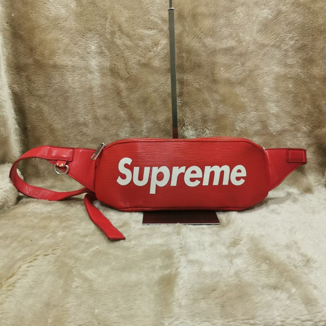 Supreme Body Bag, Men's Fashion, Bags, Belt bags, Clutches and Pouches on  Carousell