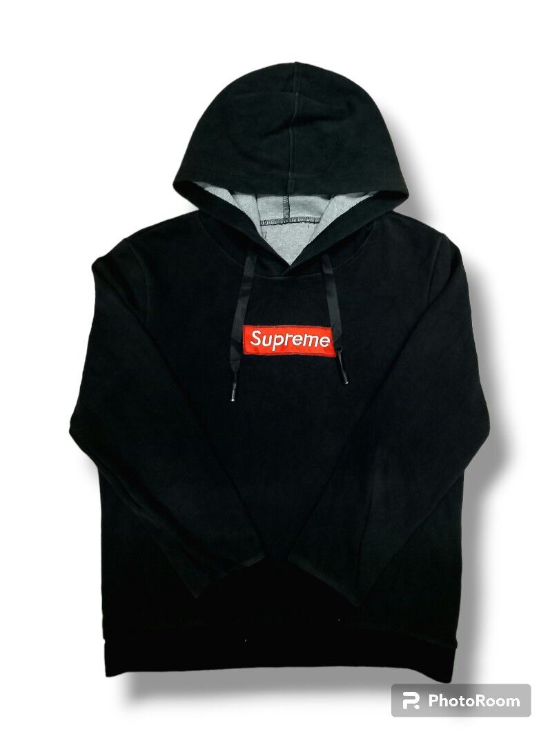 Black supreme hoodie red logo online