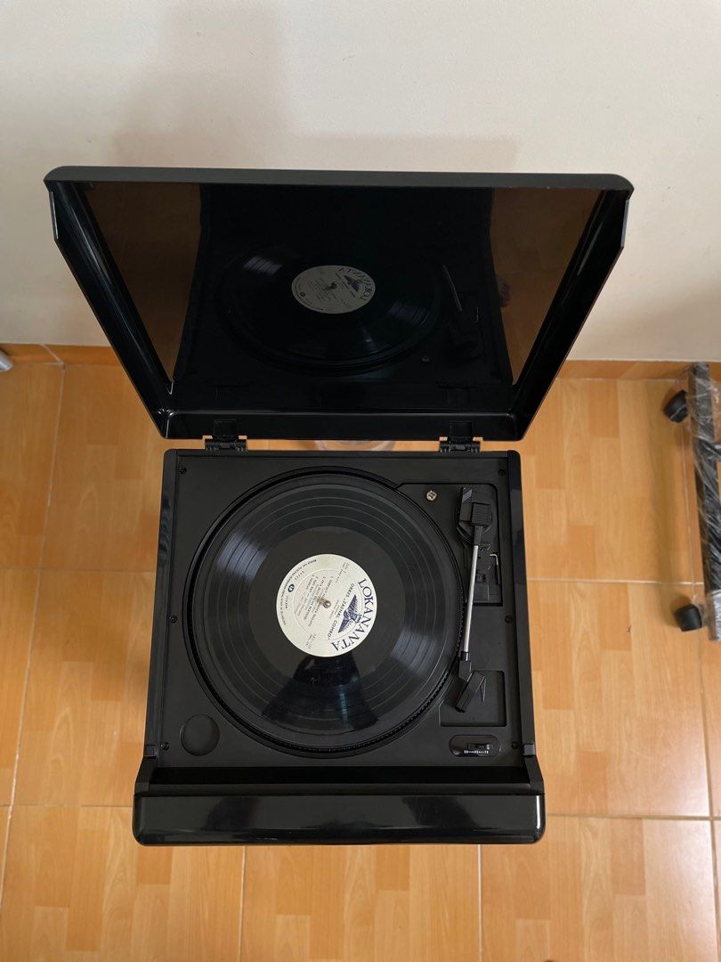 TEAC SLA200 sound system Turntable CD Radio FM built in speaker SOND