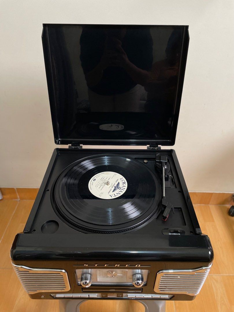 TEAC SLA200 sound system Turntable CD Radio FM built in speaker SOND