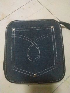 (Kategori: ) berada di . Dikirim oleh kitkates (ID iklan 1247068694, Gambar 1). Deskripsi: .