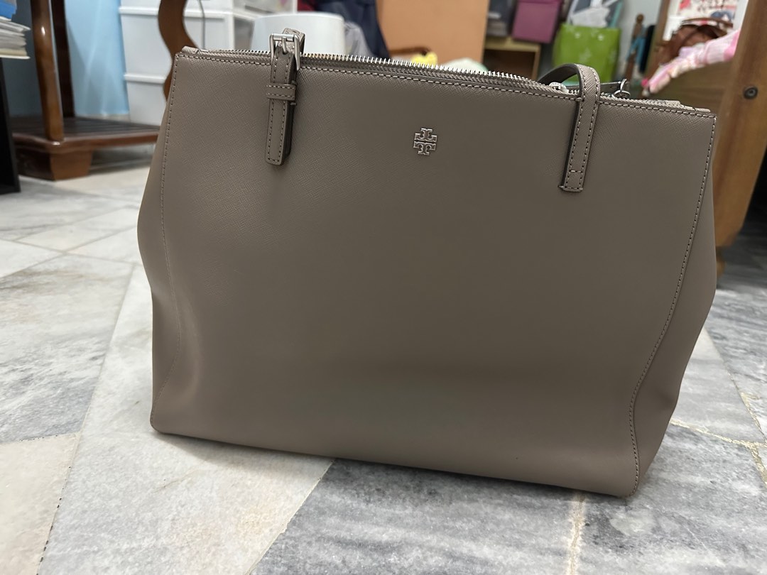 Tory burch emerson deals large tote
