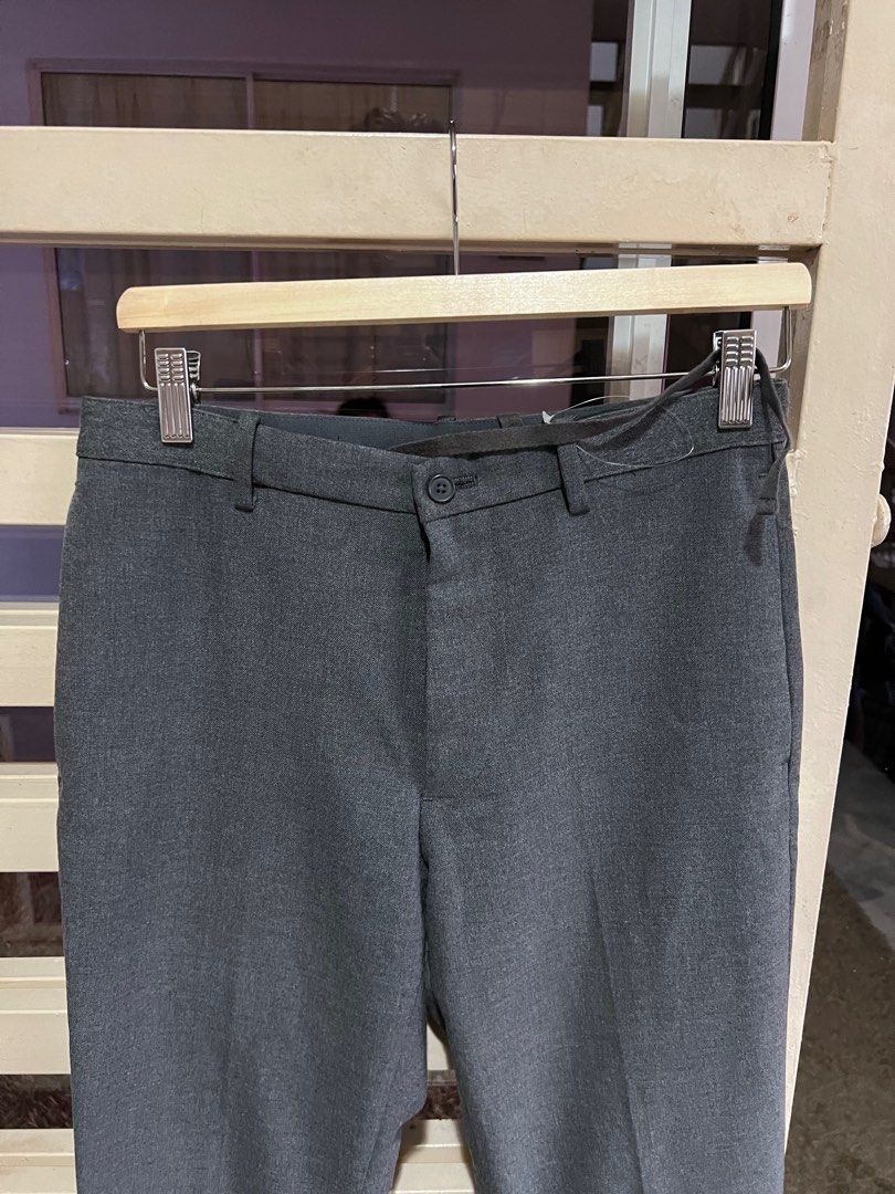 Uniqlo Formal Ankle Pants, Men's Fashion, Bottoms, Trousers on Carousell