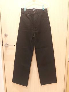 Uniqlo U系列 高腰牛仔寬褲 黑色