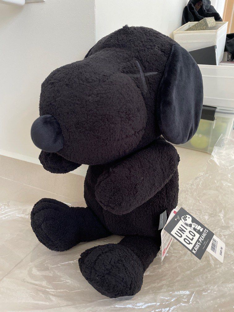 Peluche Snoopy Blanche KAWS X UNIQLO - Édition 2017 - Taille S - Neuf