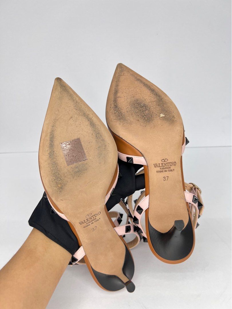 valentino rockstud kitten