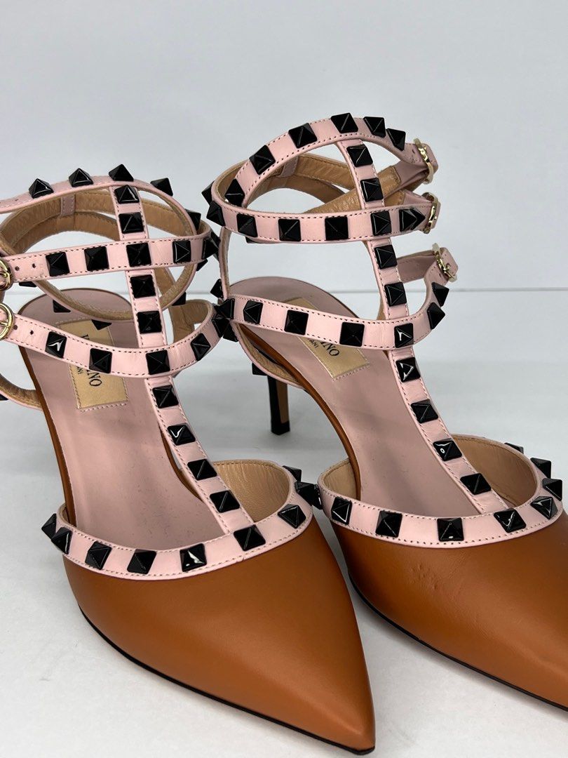 valentino rockstud kitten