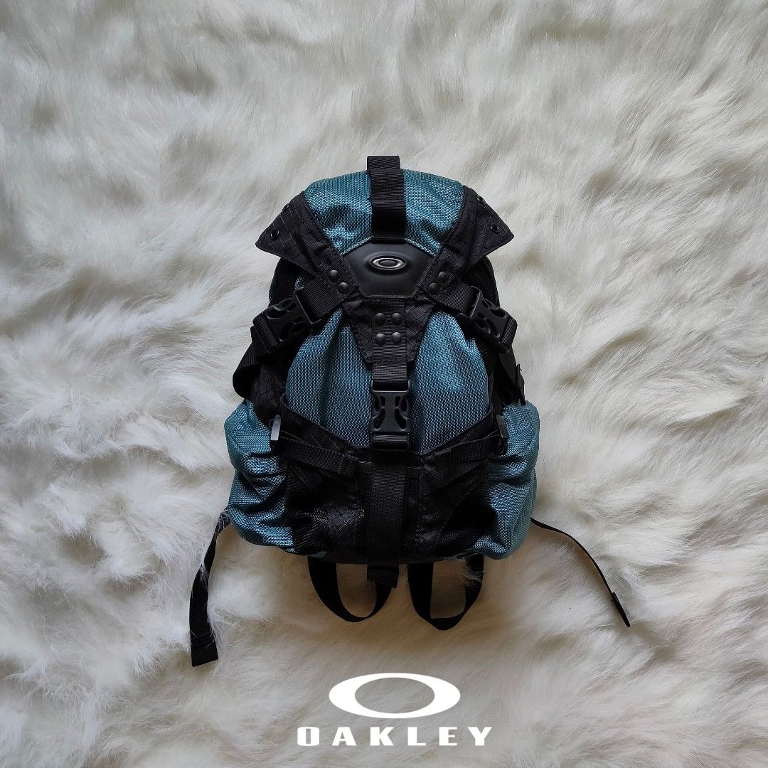 Oakley store backpack blue