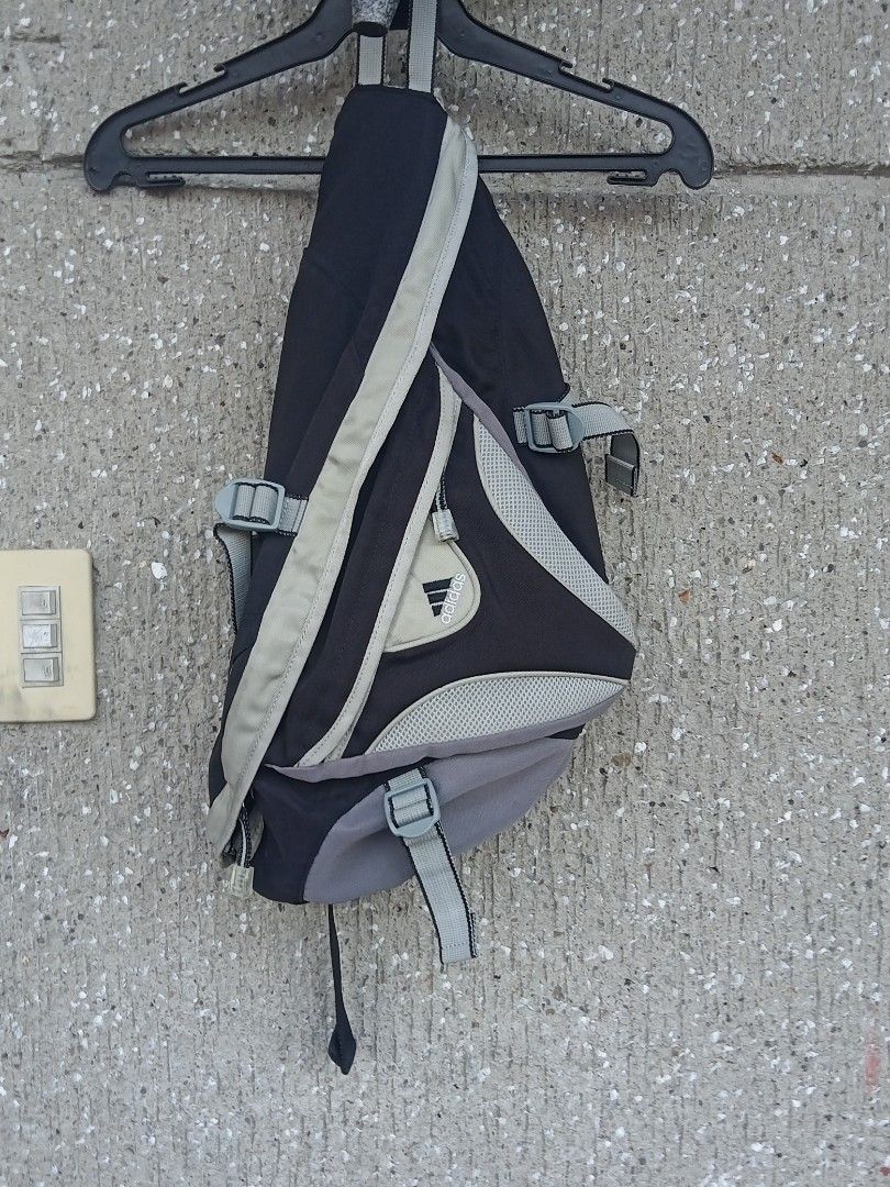 Vintage Y2K Adidas crossbody sling bag, Men's Fashion, Bags, Belt