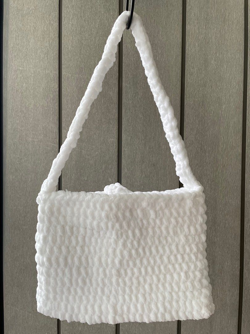 White crochet bag online