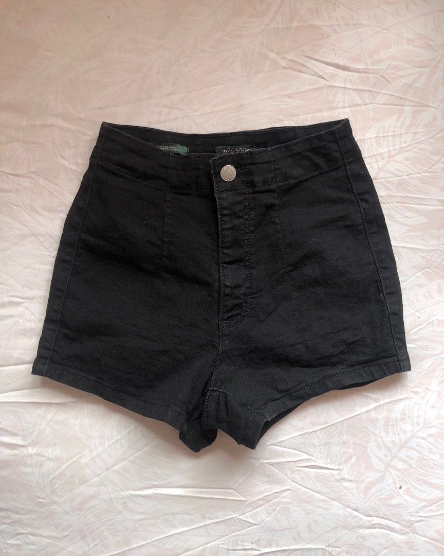 WILD FABLE HW Denim shorts no pockets Women s Fashion