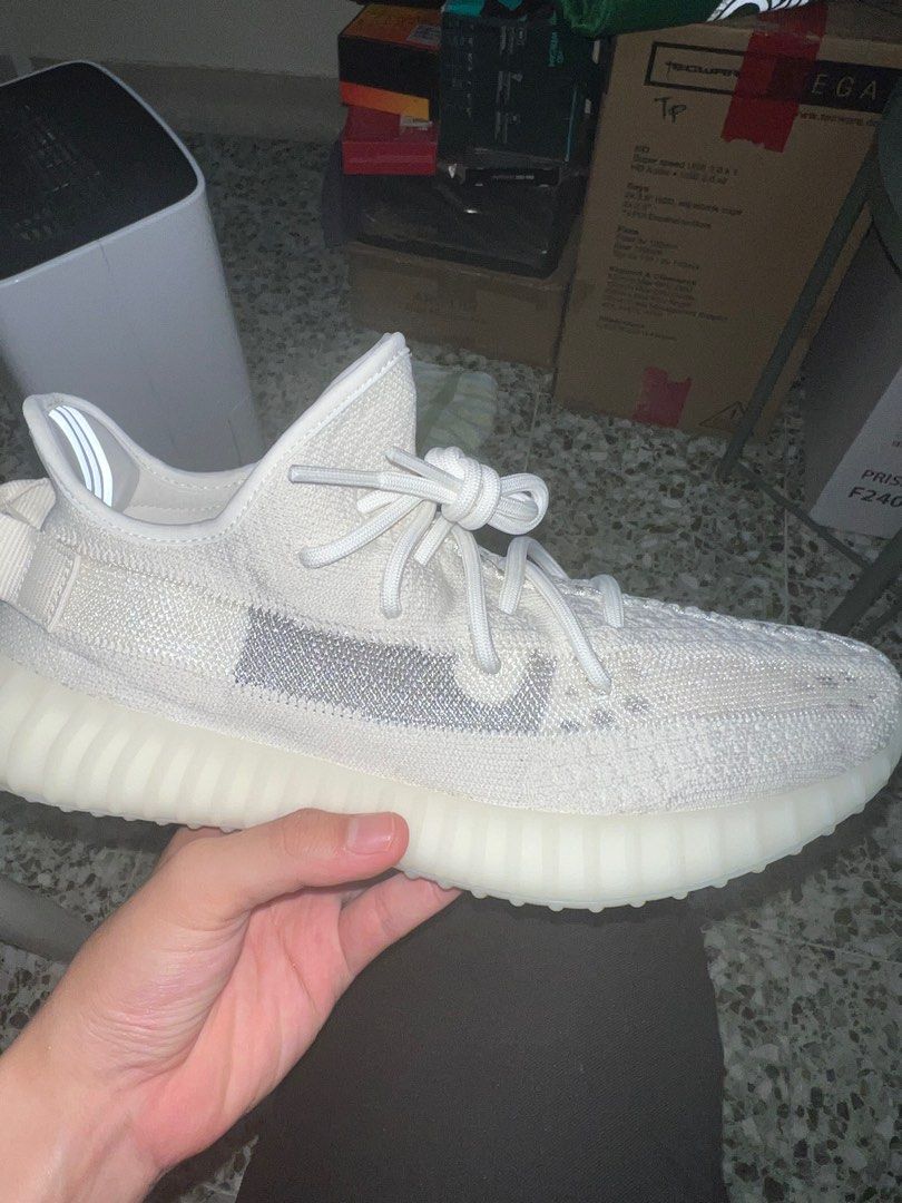 Yeezy pris hot sale