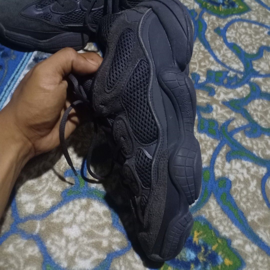 Yeezy 500, Men'S Fashion, Footwear, Sneakers On Carousell