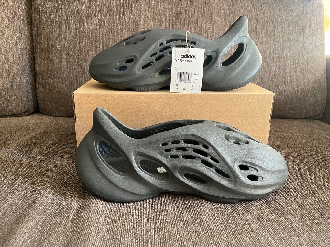 yeezy foam runner 12