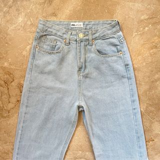 (Category: ) located in . Submitted by f_closet (Listing ID 1246980309, Image 1). Description: .