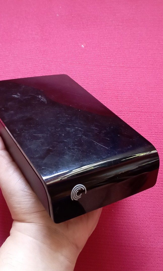 1TB Seagate Expansion External HDD (Category: Hard Disks & Thumbdrives) located in Binan City. Submitted by ollkorrect (Listing ID 1247201745, Image 2). Description: 9SF2A4-500 Seagate Expansion 1TB USB 2.0 3.5-inch External Hard Drive .