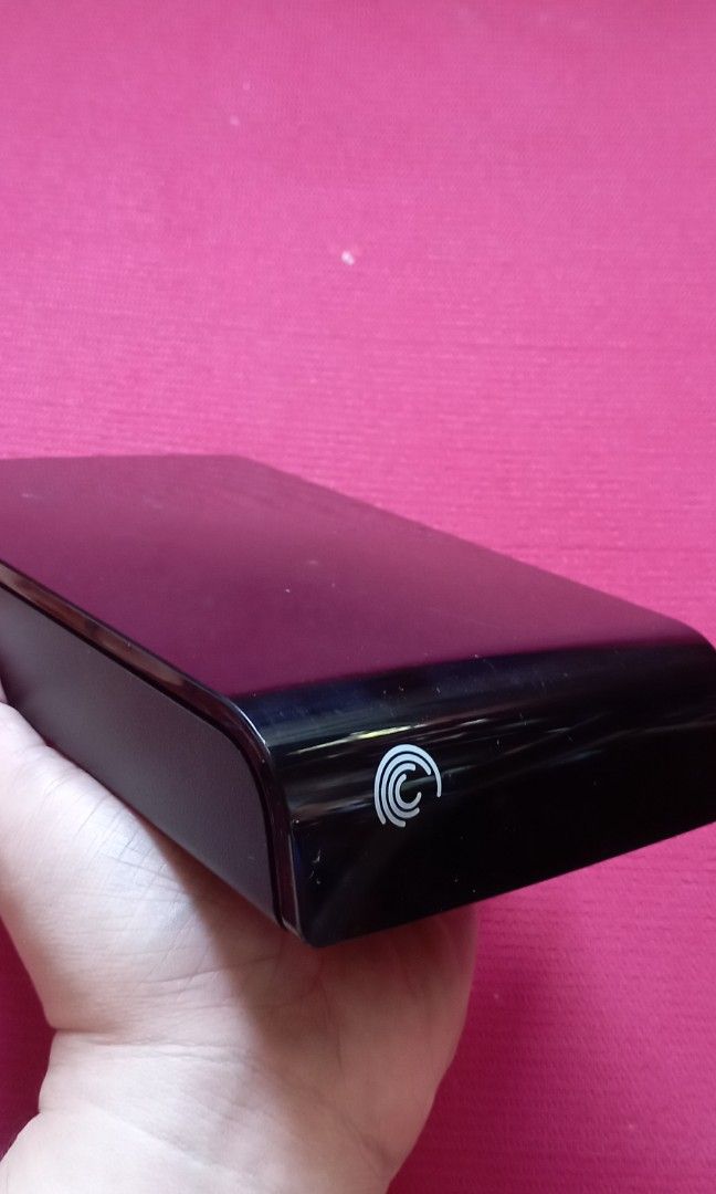 1TB Seagate Expansion External HDD (Category: Hard Disks & Thumbdrives) located in Binan City. Submitted by ollkorrect (Listing ID 1247201745, Image 1). Description: 9SF2A4-500 Seagate Expansion 1TB USB 2.0 3.5-inch External Hard Drive .