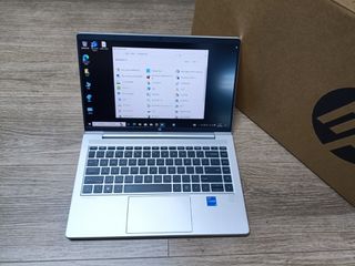 （分類：）位於 。 由 sonyn41 提交（商品編號 1247176537，圖片 1）。簡介： 。