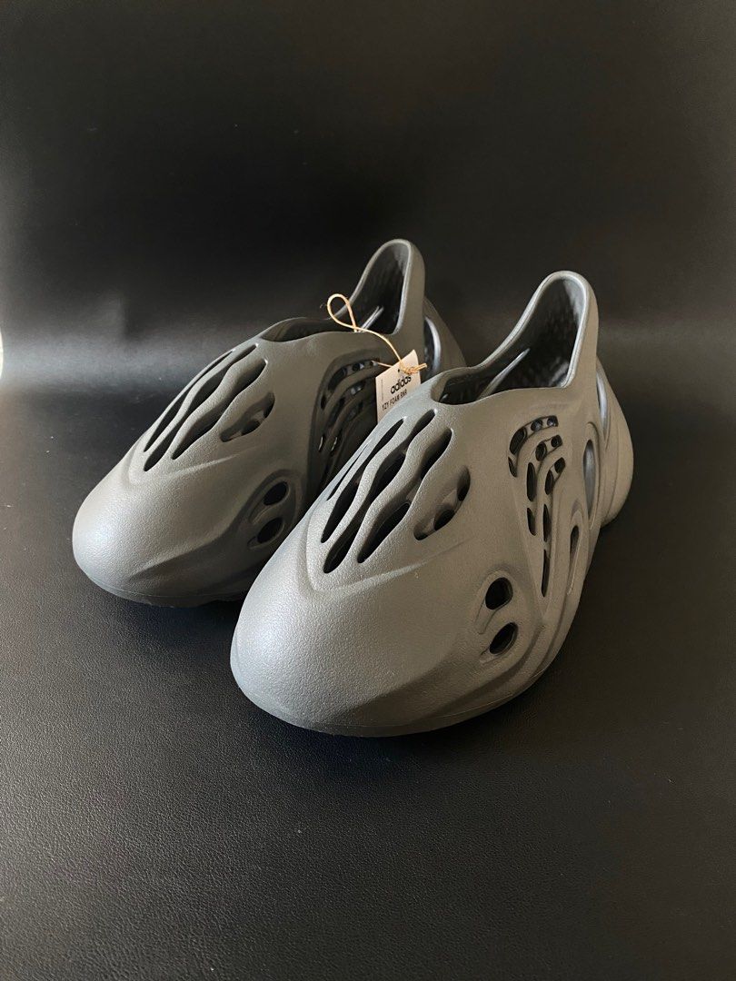 New yeezy runners outlet