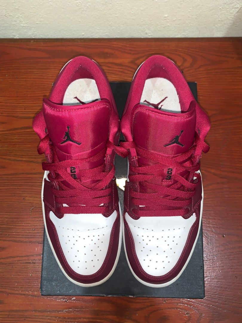AIR JORDAN 1 LOW NOBLE RED, Men's Fashion, Footwear, Sneakers on Carousell