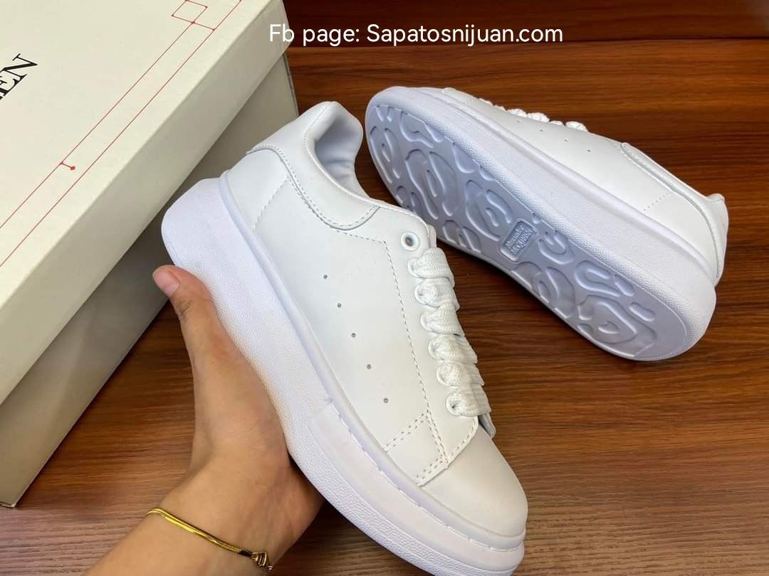 Alexander mcqueen triple sale white