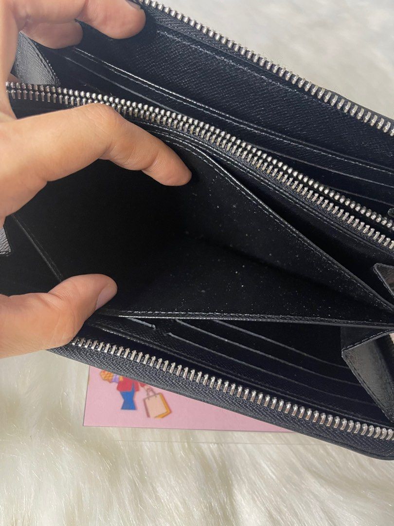 Louis Vuitton Zippy Wallet Black EPI