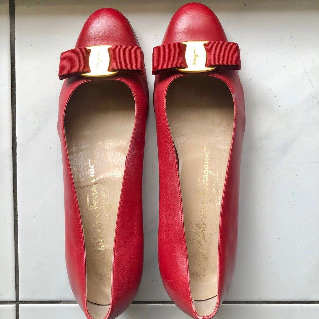 Authentic Salvatore Ferragamo Red Flats to LET GO Women s Fashion