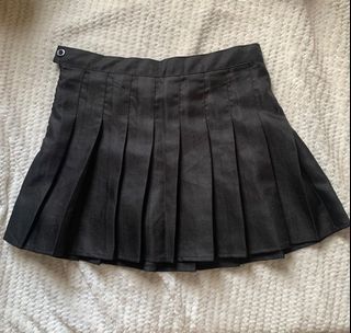 (Category: ) located in . Submitted by _impulsivebuys (Listing ID 1247210944, Image 1). Description: .