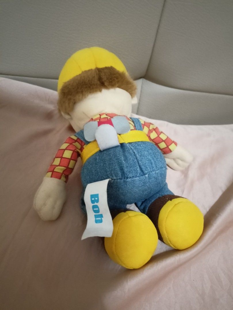 Bob the Builder (Category: Kids Toys) located in Lipa City. Submitted by luckymoneyharvest999 (Listing ID 1247179877, Image 2). Description: Bob the builder made in UK 7.7 inches used once.