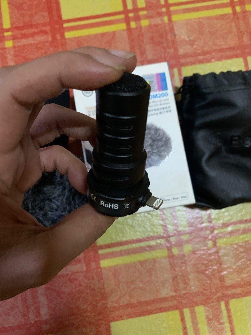 boya by-dm200 digital stereo lightning mic, Audio, Microphones on Carousell