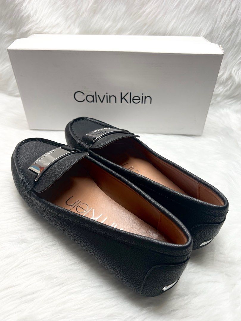 Calvin Klein CK Women s Lisette Black Loafer Flat Shoes. Size 7