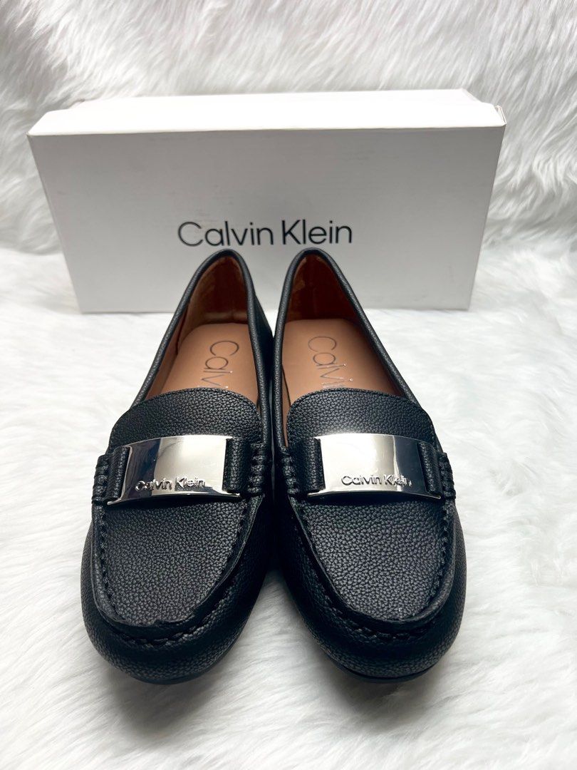Calvin klein women's deals lisette loafer flat