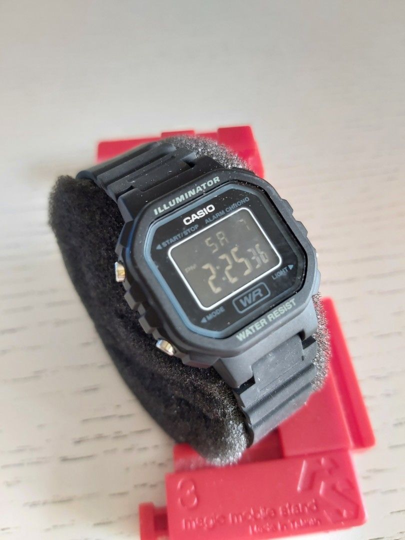 Casio alarm chrono outlet illuminator water resist