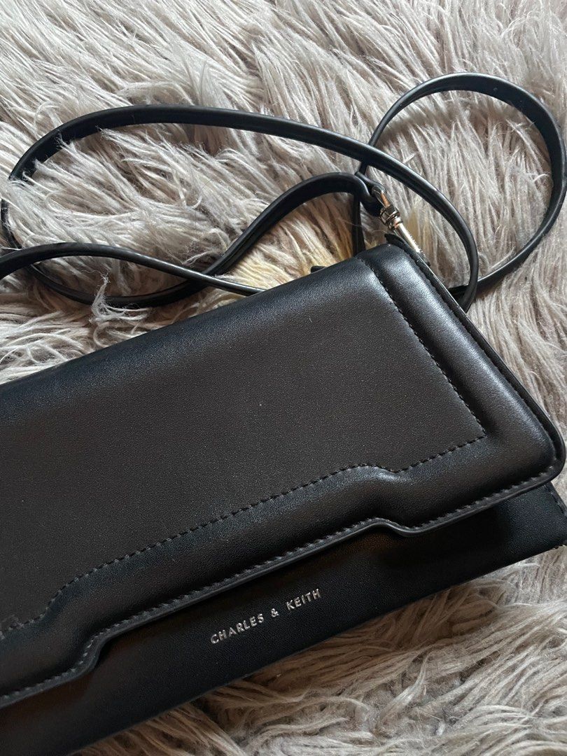 Charles and keith sling bag, Women's Fashion, Bags & Wallets, Shoulder