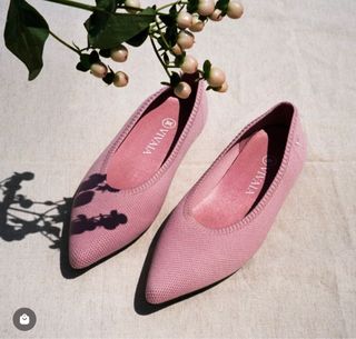 Cheap pointed flats store