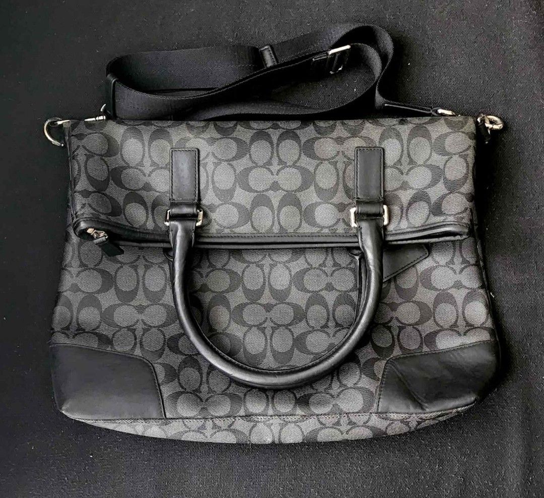 COACH 2 WAY BAG (TOTE/MESSENGER) (Category: Luxury Bags & Wallets) located in Paranaque City. Submitted by _mdv_ (Listing ID 1247147366, Image 2). Description: COACH 2 WAY BAG (TOTE/MESSENGER) used once, almost new then stored same bag being sold for almost 19k + tax + shipping at vestaire 12,500.00.