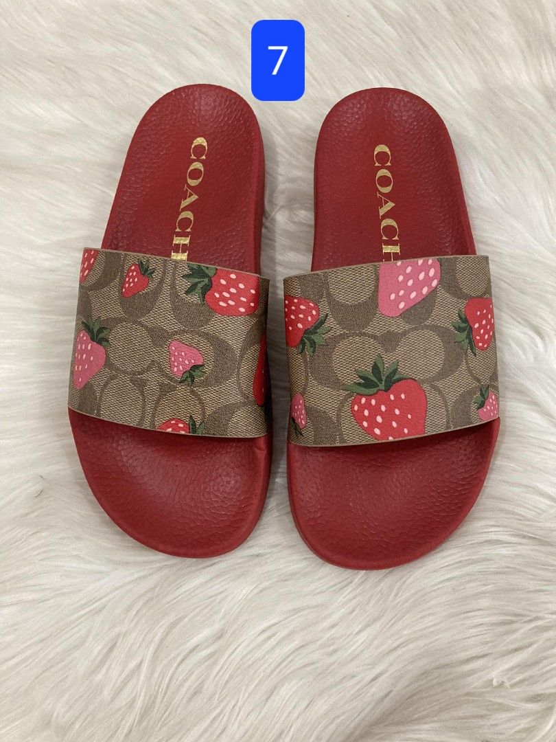 Woman coach slides deals